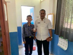 Lindungi Sekolah Dari Penyalahgunaan Narkoba BNNK OKI Lakukan Tes Urine dan Penyuluhan di SMPN 4 Jejawi OKI
